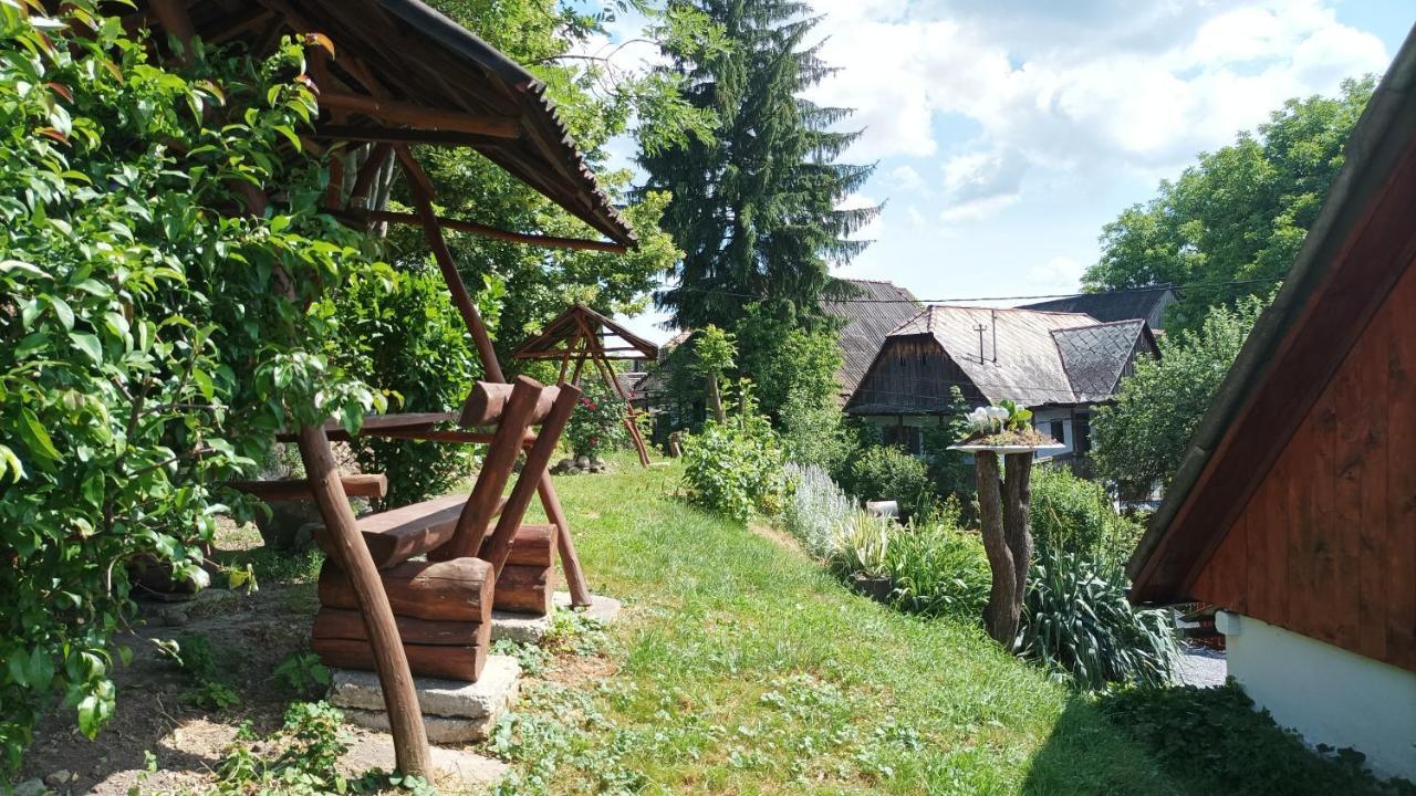 Meselak Villa Ocna de Sus Eksteriør bilde