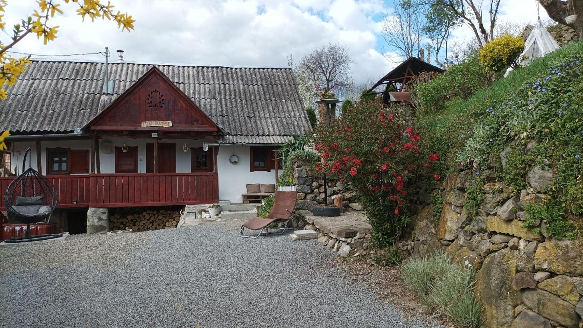 Meselak Villa Ocna de Sus Eksteriør bilde